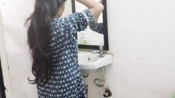 Step Sister Fucked Hard in Bathroom - Rough Desi Sex with Kajolbabs - xxxfiles.com - India on poweredporn.com