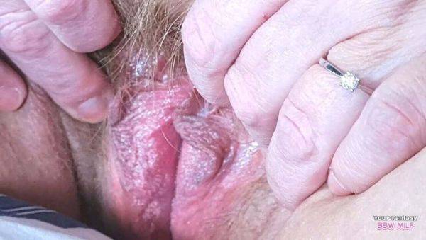 Hot BBW Wife Aunt Jane Plays With Her Hairy Pussy - Homemade MILF Cheating Action - xxxfiles.com - Britain on poweredporn.com