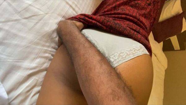 Mallu Step Mom Fingered Hard in Hotel Room - Kerala Couple Hot Sex - xxxfiles.com - India on poweredporn.com