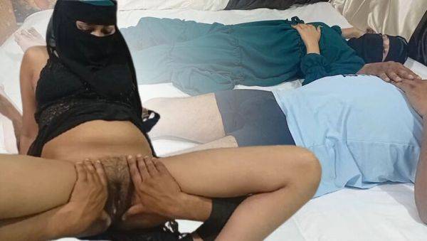 Hot Muslim Step Sister Dearshivani Gives Blowjob in Hijab - Desi Homemade Sex - veryfreeporn.com - India - Indonesia on poweredporn.com