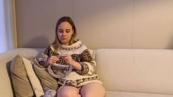 Hot wife moans loud as hubby licks her wet pussy to orgasm on couch - Homemade 4K - veryfreeporn.com on poweredporn.com