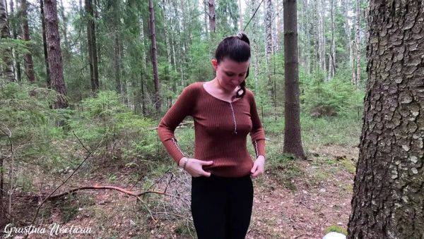 Hot Russian Wife Gives Wild Blowjob in Forest - Homemade POV Sex - porntry.com - Russia on poweredporn.com