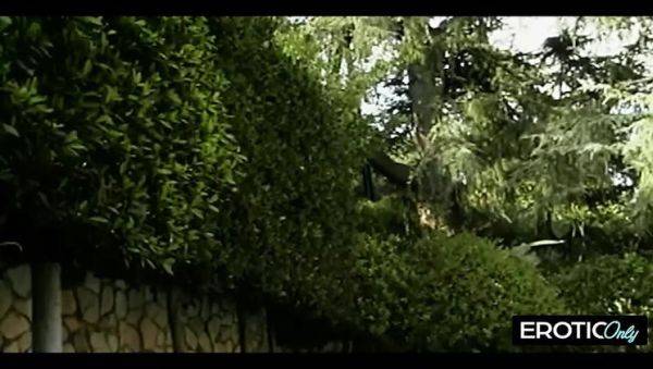 Big Tits German MILF Daisy Chain - Intense Titty Fun & Hardcore Cumshot - porntry.com - Germany on poweredporn.com