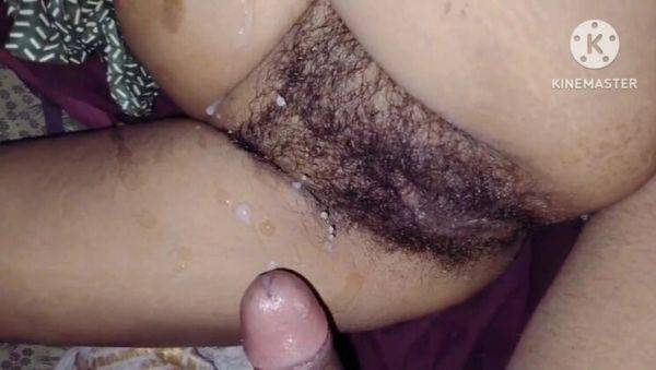 Desi Indian Bhabhi Hardcore Fuck With Devar - Hairy Pussy & Hindi Moans - veryfreeporn.com - India on poweredporn.com