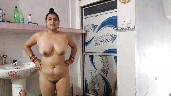 Puja Bhabhi Hot Indian Homemade Fingering & Facial - Big Boobs, Big Ass, HD - porntry.com - India on poweredporn.com