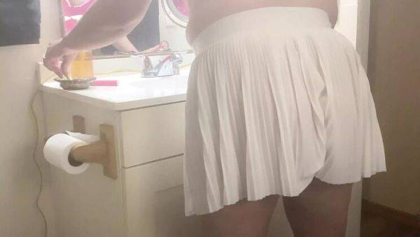 Blonde MILF Sallylittle75 Takes Big Cock Anal in Bathroom - veryfreeporn.com - Usa on poweredporn.com