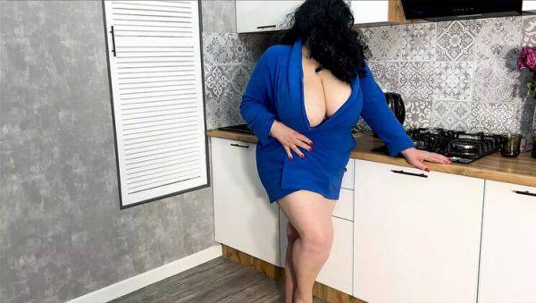 Hot MILF with huge natural tits flashes before deepthroat and rough anal sex - Vakosass - porntry.com on poweredporn.com