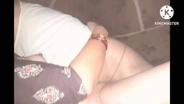 Hot Desi Housewife Cheats with Stepdad - Homemade Indian Aunty Fuck - veryfreeporn.com - India on poweredporn.com