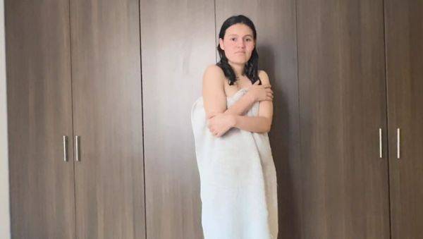 Hot Latina Maid Learns Foot Worship & Pussy Eating - Lesbian Massage Fetish - porntry.com - Colombia on poweredporn.com