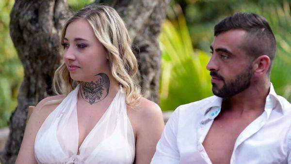 Lena Coxx & Queen Hailey Fuck 2 Guys in Hot Vacation Orgy - Blowjob, Riding, Cumshot - porntry.com on poweredporn.com