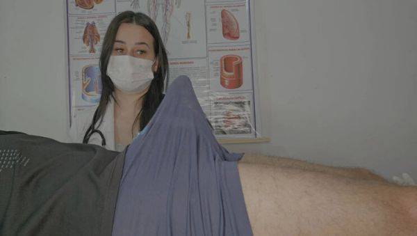 Hot Nurse Gives Deep Throat Blowjob to Patient with Hard Cock - 4K Porn - veryfreeporn.com - Brazil on poweredporn.com