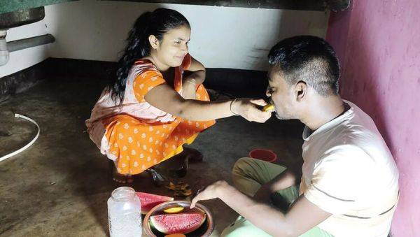 Hot Village Bhabhi Kitchen Sex with Stranger - Desi Homemade XXX - xxxfiles.com - India on poweredporn.com