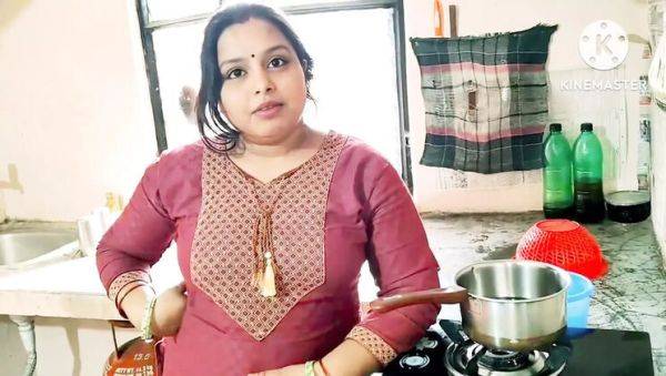 Desi Indian Aunty Fucks Neighbor Boy in Kitchen - Hardcore Homemade Sex - xxxfiles.com - India on poweredporn.com