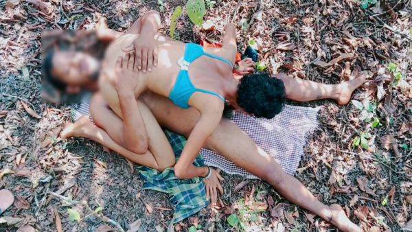 College Girl Sex With Her Teach After College In Outside Of College, An Asian Hot College Girl Fucking With Her College Teacher - desi-porntube.com - India on poweredporn.com