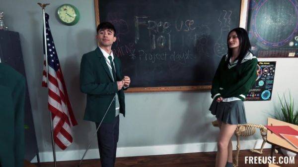 Extra Credit For Using The Teacher - Whitney Oc - videomanysex.com on poweredporn.com