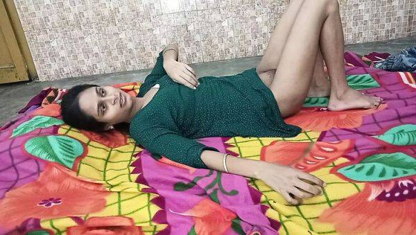 Hot Desi Girlfriend Fucks Hard in Doggy Style - Indian Amateur Sex - veryfreeporn.com - India on poweredporn.com