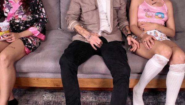 Innocent 18yo Stepdaughter Used by Stepdad with Mommy's Approval - Taboo Family Fuck - veryfreeporn.com on poweredporn.com