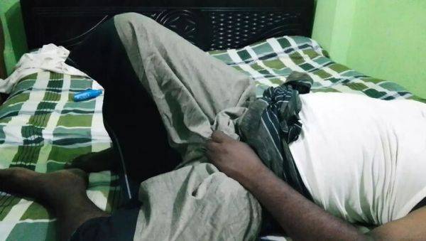 Hot Desi Sister-In-Law Sucks & Fucks Brother-In-Law While Hubby's Away - Nura443 - veryfreeporn.com - India on poweredporn.com