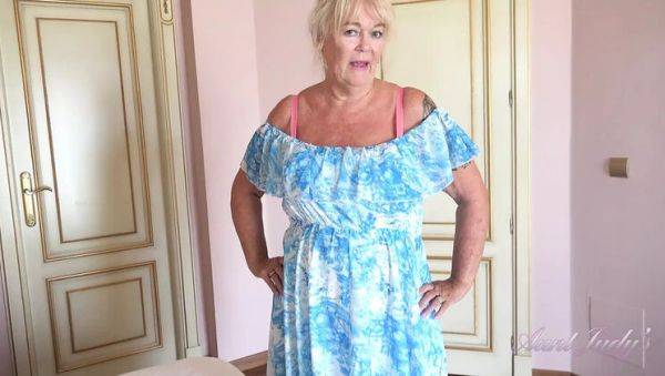 Hot British GILF Stepmom Mrs. Randy Raz Catches You Sniffing Her Panties (POV Taboo) - porntry.com - Britain on poweredporn.com