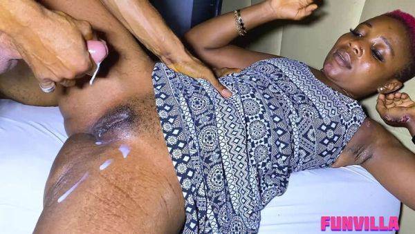 Hot Black Maid Fucks Hard in Homemade Sex Tape - Amateur MILF with Big Ass - veryfreeporn.com on poweredporn.com