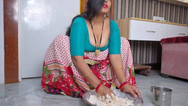 Indian Stepmom Gives Hard Blowjob & Takes Facial Cumshot from Young Stepson After Breakup - Hindi Audio - porntry.com - India on poweredporn.com