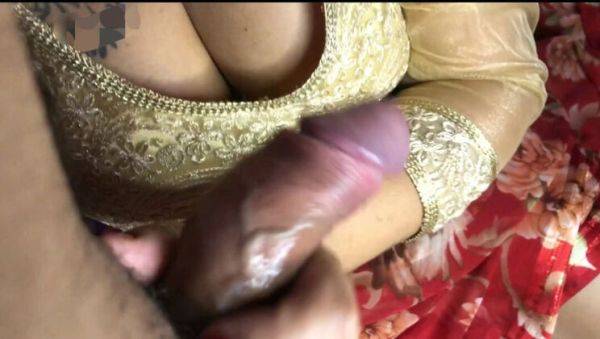 Nepali babe Lustybaby605 in saree takes hard doggy style fuck from Arousednaren77 - veryfreeporn.com - Nepal on poweredporn.com