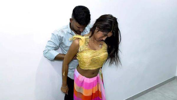 Desi Bhabhi Fucks Her Boyfriend Hard in Hotel Room - First Time After Marriage - porntry.com - India on poweredporn.com