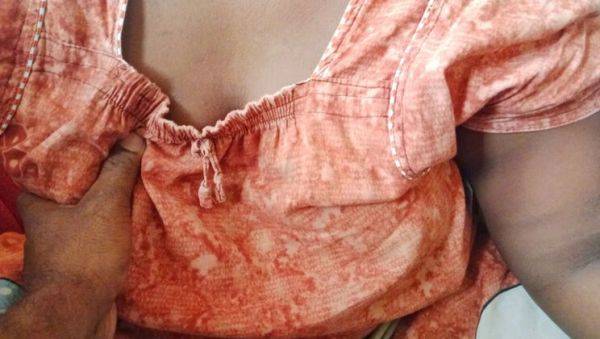 Hot Tamil Wife's Big Boobs Fucked Hard by Husband - Desi Homemade Sex - veryfreeporn.com - India on poweredporn.com