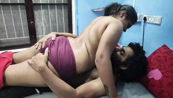 Hot Indian Step Sister Big Boobs Sucking and Nipple Play - Vaishnavysharunraj - porntry.com - India on poweredporn.com