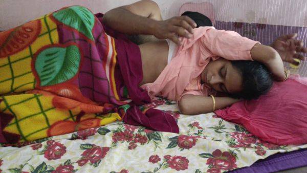 Village Husben And Wife Romantic Sex Video In Free Time - Sex Wife - desi-porntube.com - India on poweredporn.com