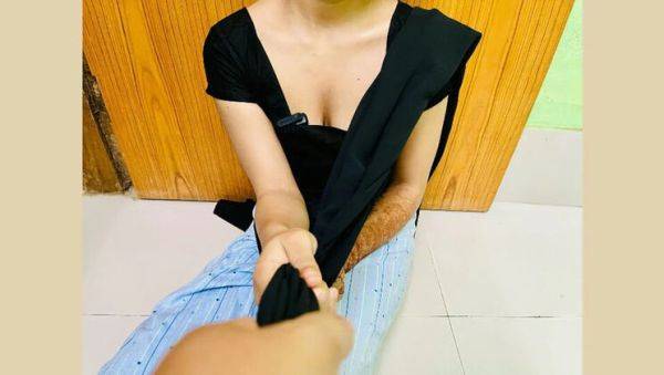 Hot Desi Bhabhi Fucks Servant While Wife is Away - Riya Chowdhury Homemade Sex - xxxfiles.com - India - Japan on poweredporn.com