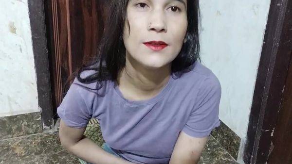 Li Ya In Muth Marte Hue Stepsister Ne Dekh - desi-porntube.com - India on poweredporn.com