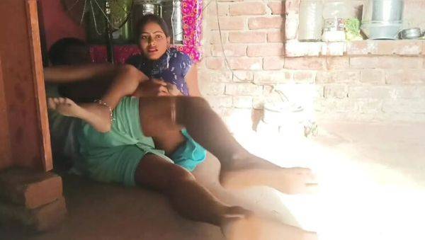 Indian Village Bhabhi Hot Sex Tape - Desi Bhabhi Fucked Hard by Devar - porntry.com - India on poweredporn.com