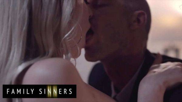 Stepdad Ryan Mclane Shocked When Petite Blonde Stepdaughter Lily Larimar Shows Up For Hardcore Hotel Fuck - Family Sinners - veryfreeporn.com on poweredporn.com