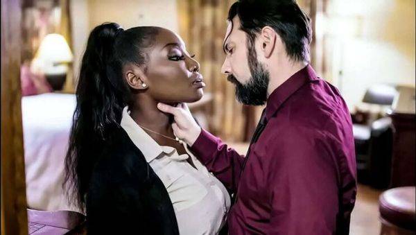 Ebony MILF Real Estate Agent Osa Lovely Fucks Client Tommy Pistol Hard - Creampie & Rough Sex - porntry.com on poweredporn.com