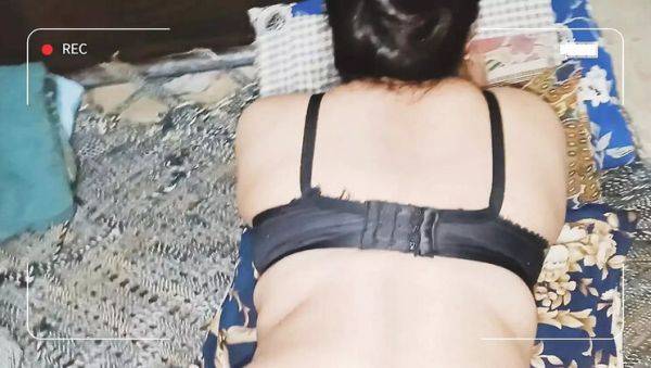 First Time Pakistani Bhabi Takes Huge Cock in Close-Up Anal - Painful & Pleased! - porntry.com - Pakistan on poweredporn.com