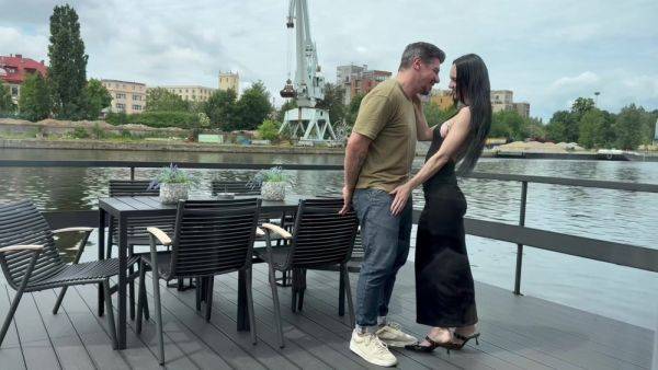 Denis Marti In Riley Foxx Is An Anal Queen - videohdzog.com on poweredporn.com