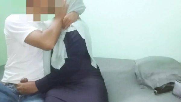 Hijab Wife Cheats on Husband in Hotel - Big Ass Doggy & Creampie - Ferdygege - veryfreeporn.com - Indonesia on poweredporn.com