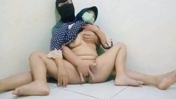 Hot Indonesian Maid Fucks Hard Until Cumshot on Stomach - Homemade Hijab Sex - xxxfiles.com - Indonesia on poweredporn.com
