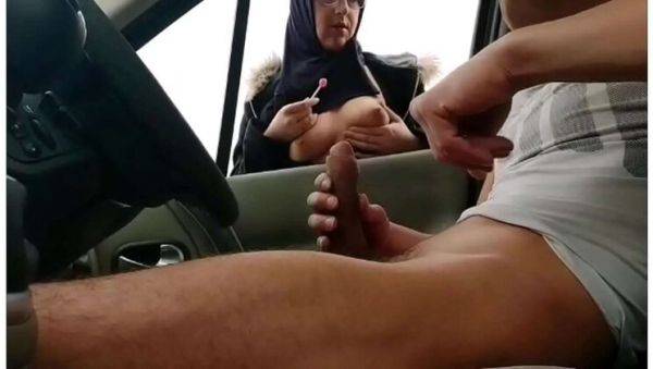 French Muslim MILF Loves Big Dick & Public Handjob - Cumshot Close Up - veryfreeporn.com - France on poweredporn.com