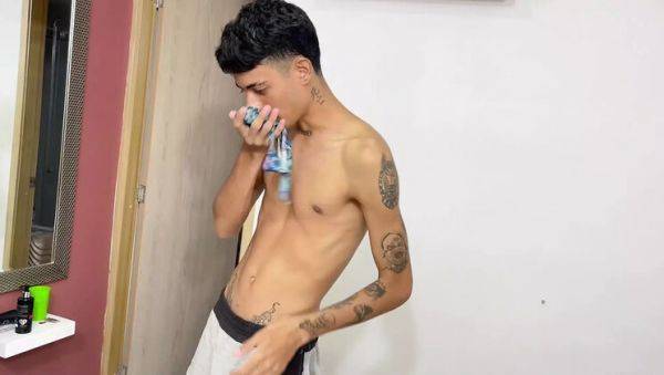 Desi stepsister gets hard fucked and squirts - rough Indian teen sex - veryfreeporn.com - Venezuela - India - Colombia on poweredporn.com