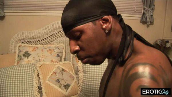 Jon Jon's huge BBC pounds Kaylani Cream's tight pussy hard - porntry.com - Germany on poweredporn.com