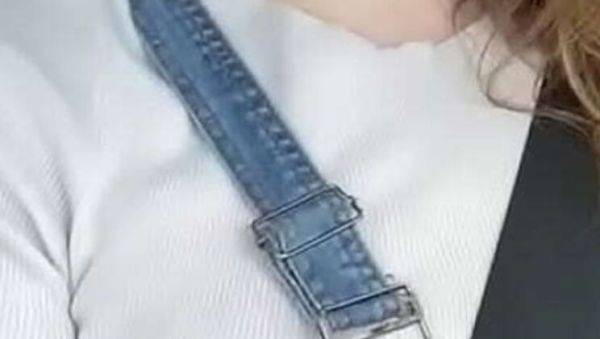 Busty Nerdy Girl Fingering Her Wet Pussy in Car - Thesluttybraniac - xxxfiles.com on poweredporn.com