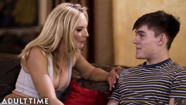 Mona Wales Gives Stepson Tyler Cruise a Sloppy Blowjob & Deep Throat - xxxfiles.com on poweredporn.com