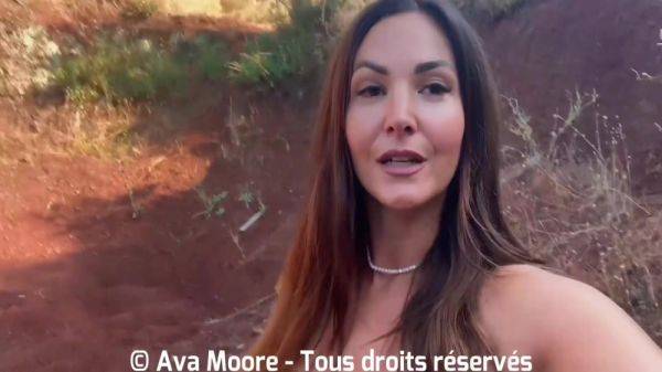 Amatrice Francaise And Ava Moore In Belle Se Fait Baiser Par Un Groupe Dinconnus Dans Les Bois 5 Min - upornia.com on poweredporn.com