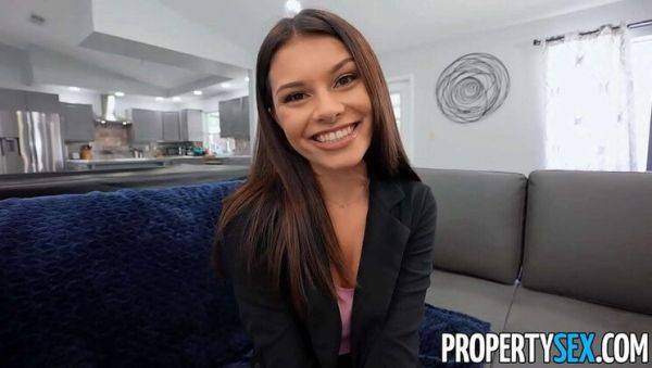 Sexy Latina Real Estate Agent Fucks Boss Hard at Open House - Reyna DeLaCruz - porntry.com on poweredporn.com