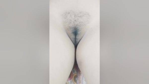 Lucky Service Boy Seducing Me And Playing With My Pussy In The Hotel - Lucky Boy - desi-porntube.com - India on poweredporn.com