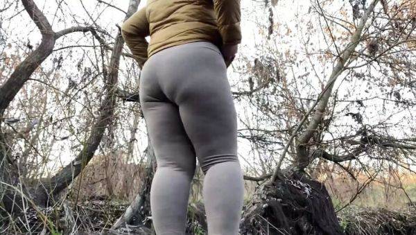Wet MILF Step-Mom's Cunt Outdoor Doggystyle - Homemade Ukrainian Amateur Pissing - xxxfiles.com - Ukraine on poweredporn.com