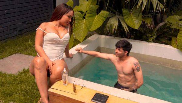 Big Cock Colombian MILF Fucked Doggy Style By Daughter's Boyfriend - Huge Cumshots - veryfreeporn.com - Colombia on poweredporn.com