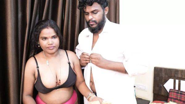 Indian Bhabhi Hardcore Squirting Sex - Desi Aunty Doggy Style Fucking and Cumshot - porntry.com - India on poweredporn.com